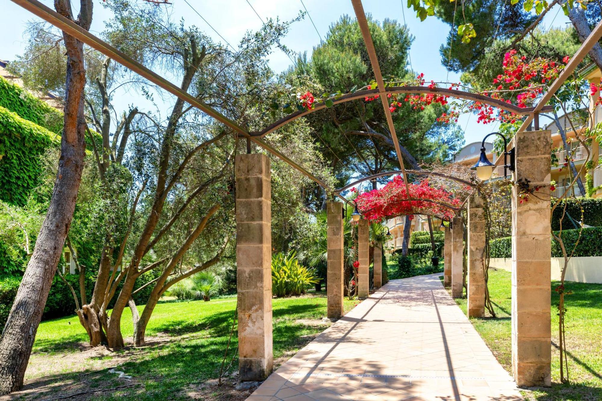 Viva Cala Mesquida Suites & Spa Adults Only 16 Екстер'єр фото